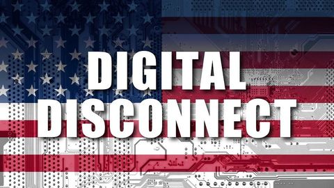 Digital disconnect how capitalism is turning the internet against democracy cover image cdn