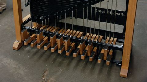 Making Stuff: Season 2. Episode 32, Carillons cover image cdn