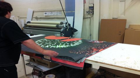Making Stuff: Season 2. Episode 39, Outdoor Billboards cover image cdn