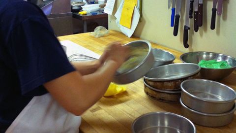 Making Stuff: Season 2. Episode 44, Fancy Cakes cover image cdn