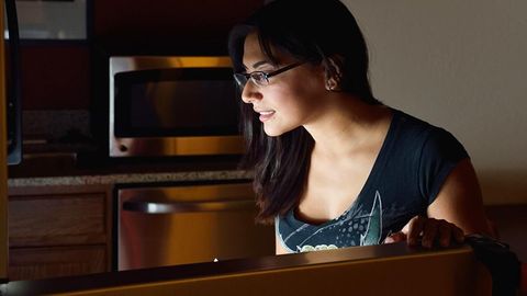 Changing body composition through diet and exercise. Episode 13, Nighttime eating cover image cdn