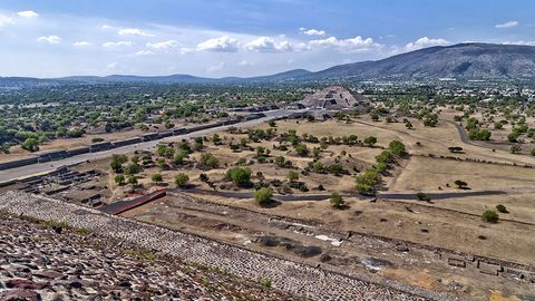 Aztec Origins - Arrival and Rise of the Mexica cover image cdn