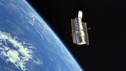 Introduction to Astrophysics. Episode 10, Optical Telescopes cover image cdn