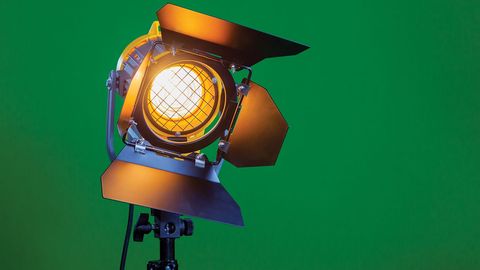 How to View and Appreciate Great Movies. Episode 16, Color and Light: Elements of Atmosphere cover image cdn