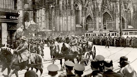 Tearing Up the Treaty of Versailles cover image cdn