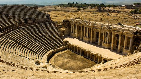 The Greek World: A Study of History and Culture. Episode 15, Greek Theater: Producing and Staging Plays cover image cdn