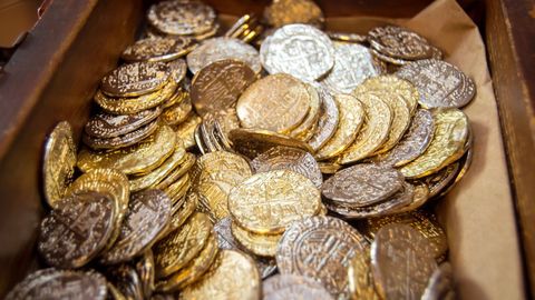 The Real History of Pirates. Episode 5, Buried Treasure and Pirate Economics cover image cdn