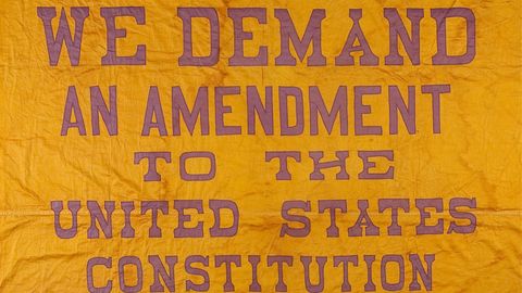 Experiencing America: A Smithsonian Tour through American History. Episode 17, Women Making History cover image cdn