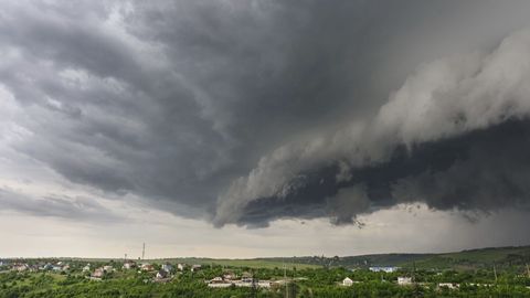 Meteorology: An Introduction to the Wonders of the Weather. Episode 24, The Imperfect Forecast cover image cdn