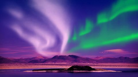 Understanding the Universe: An Introduction to Astronomy, 2nd Edition. Episode 5 Fainter Phenomena in the Night Sky cover image cdn