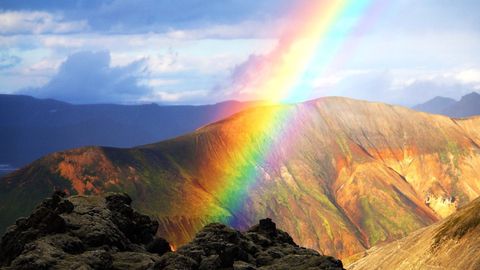 Understanding the Universe: An Introduction to Astronomy, 2nd Edition. Episode 19 Light-The Supreme Informant cover image cdn