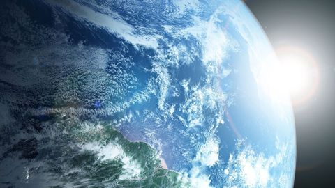 Understanding the Universe: An Introduction to Astronomy, 2nd Edition. Episode 26 The Earth, Third Rock from the Sun cover image cdn