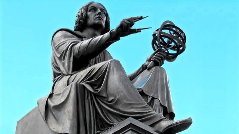 Understanding the Universe: An Introduction to Astronomy, 2nd Edition. Episode 14 Galileo and the Copernican Revolution cover image cdn