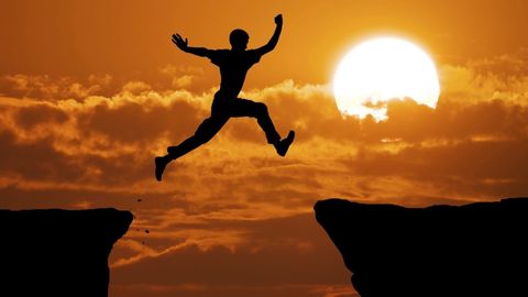 The Art of Critical Decision Making. Episode 1 Making High-Stakes Decisions cover image cdn