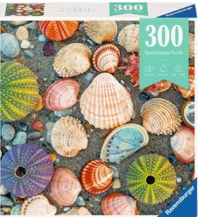 By the seashore jigsaw puzzle [300 pieces] cover image